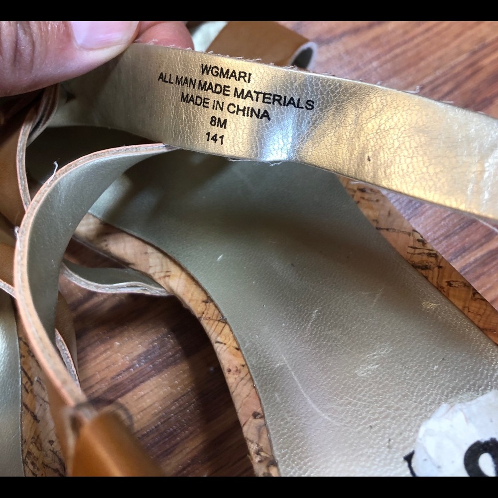 GUESS Light Brown/Tan Strappy Cork Wedge Sandals Size 8 - Picture 10 of 11